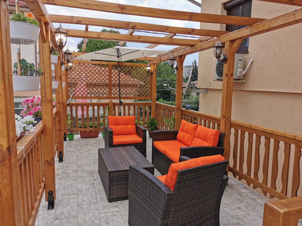 Rose Valley Guest House Kazanlŭk Eksteriør bilde