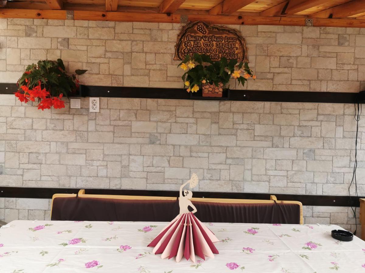 Rose Valley Guest House Kazanlŭk Eksteriør bilde